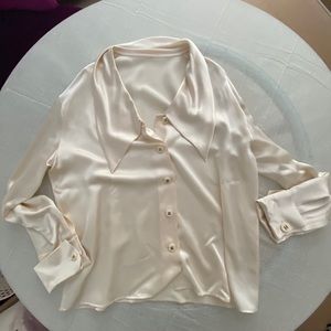 Chanel Satin blouse Peter Pan collar 8